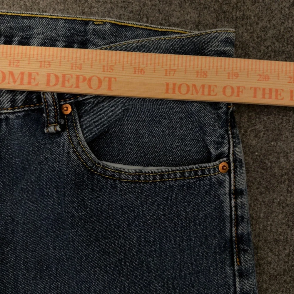 Levis 505 Regular Fit Straight Leg Mens Blue Denim Jeans 38x30‎ Medium Wash